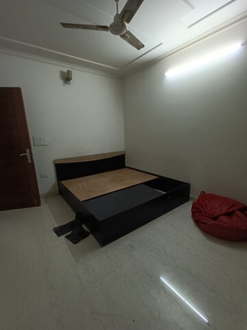 2 BHK Builder Floor For Rent in Khirki Extension