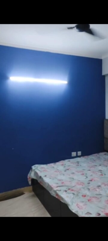 Bedroom in 2 BHK Apartment at Gaur City 2 - 14th Avenue, Sector 16c Greater Noida – for Rent