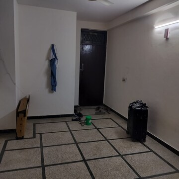 Bathroom in 1 BHK Builder Floor at Malviya Nagar – for Rent