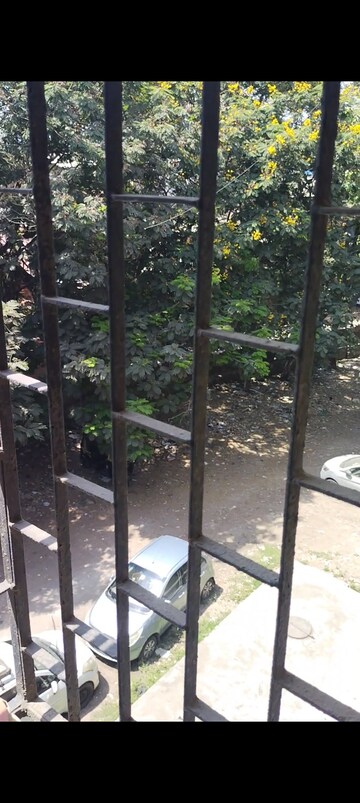 Balcony in 1 BHK Apartment at Nalanda Apartment Chembur, Chembur – for Rent