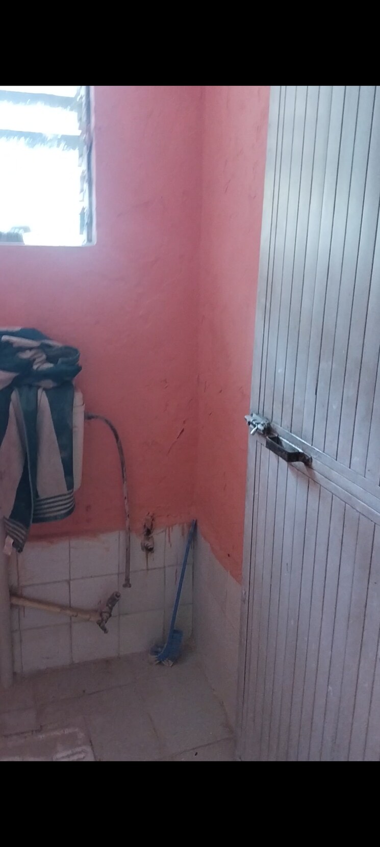 Bathroom, nalanda-apartment-chembur 1 Bedroom 400 Sq.Ft. Apartment In Chembur Mumbai 8588315