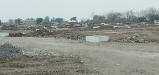 Plot For Sale in Mahalaxmi Ngar  30