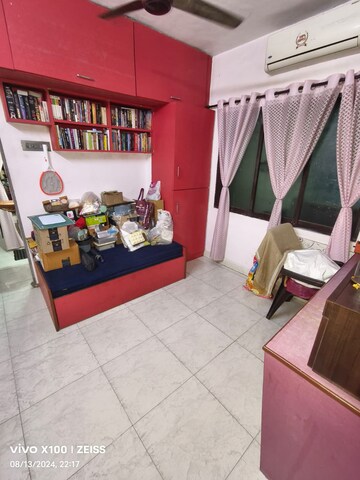 Team Area in 2 BHK Apartment at Parsik Nagar – for Sale