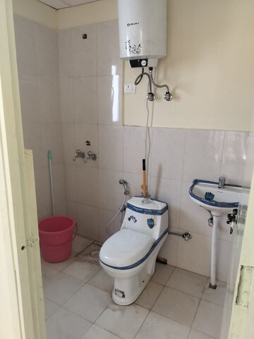Bathroom in 2 BHK Apartment at Pyramid Pride, Sector 76 – for Rent