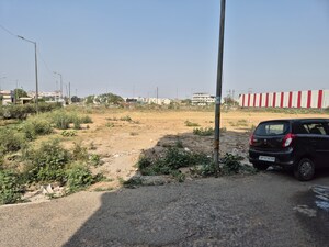 Master Bedroom in 1.5 BHK Apartment at Sector 10 Greater Noida – for Sale