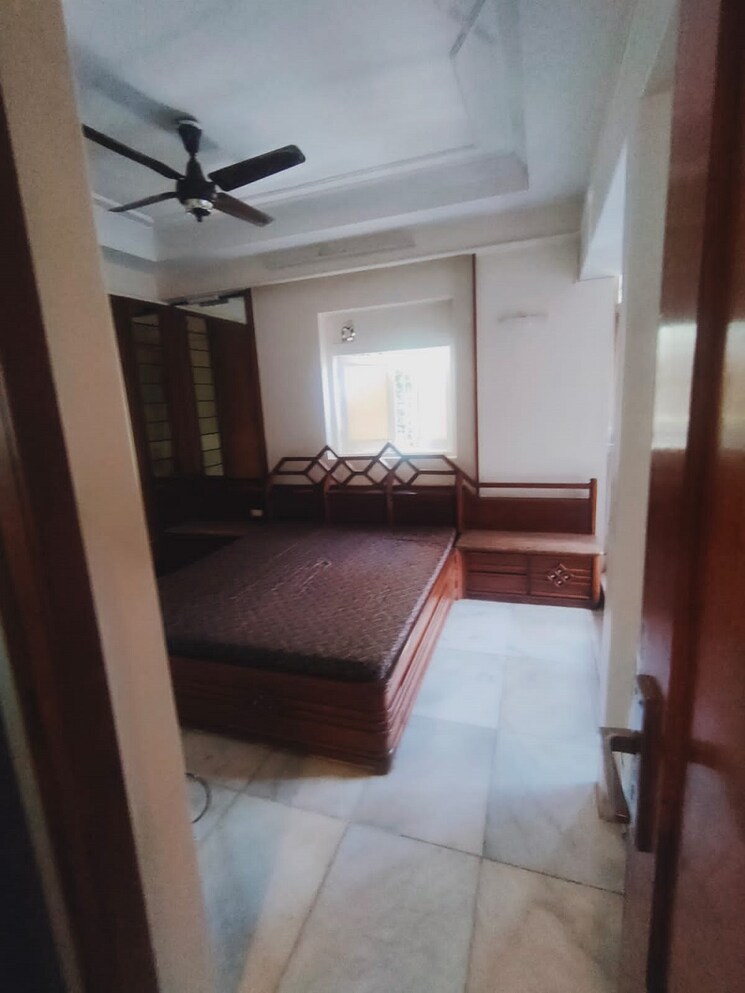 Bedroom, bandra west 2 Bedroom 750 Sq.Ft. Apartment In Bandra West Mumbai 8588388