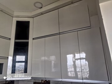 Furnished Amenities in 3 BHK Apartment at Gaur City 2 - 14th Avenue, Sector 16c Greater Noida – for Rent
