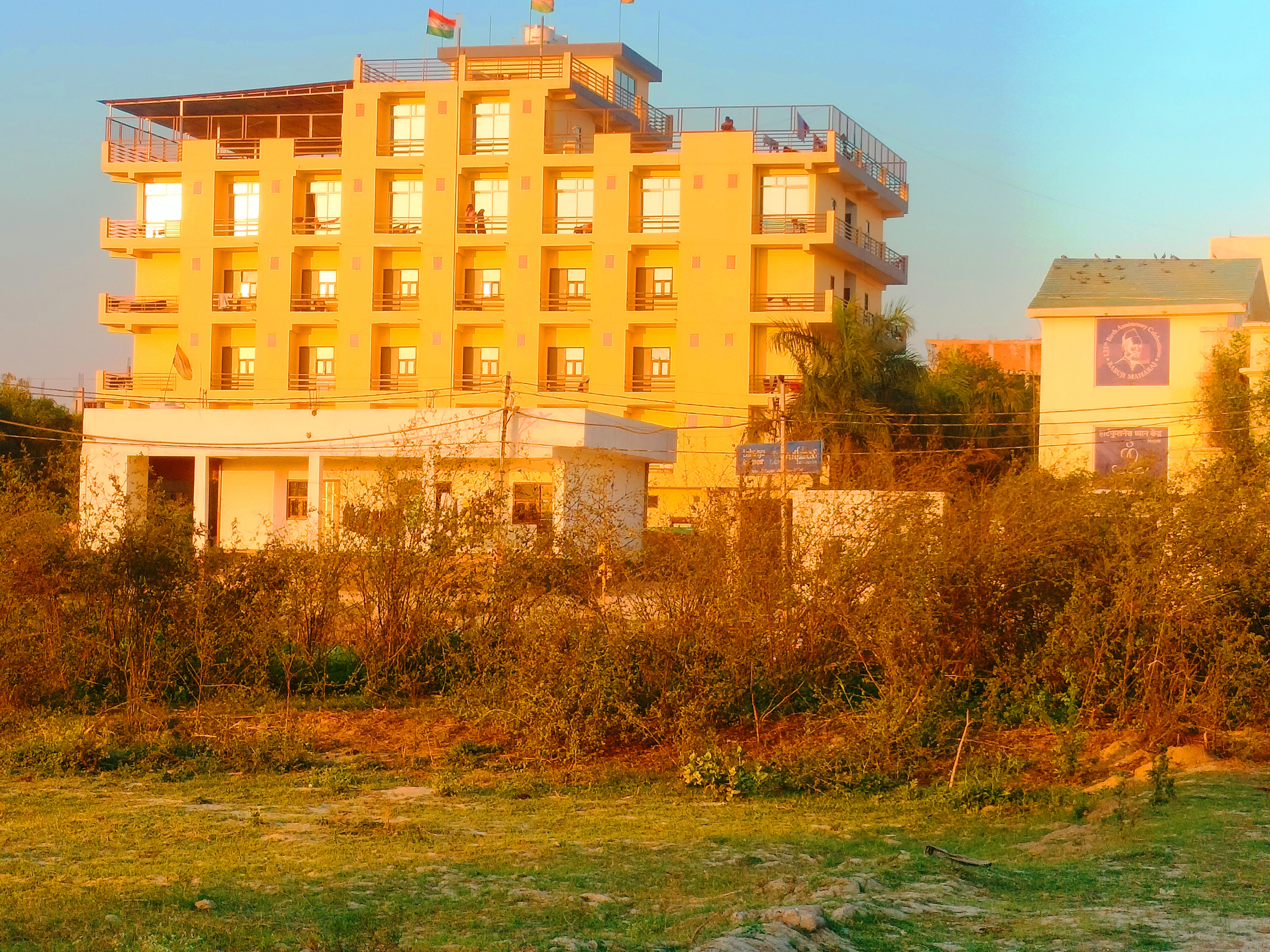 Plot For Sale in Capital City