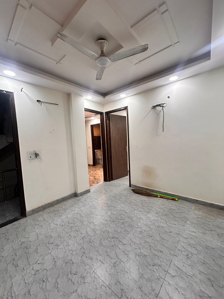 Room, govindpuri 2 Bedroom 600 Sq.Ft. Builder Floor In Govindpuri Delhi 8588655