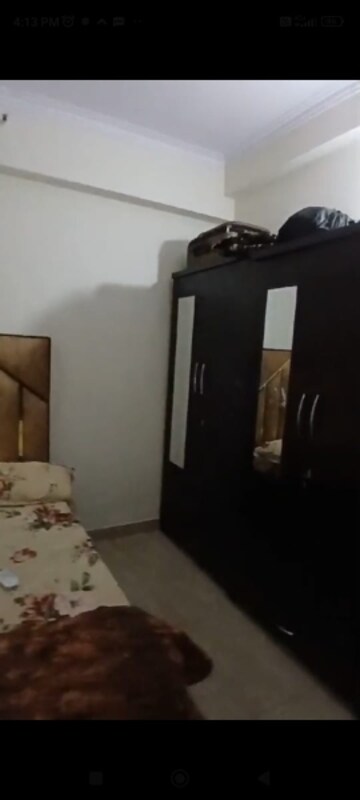 Room in 1 BHK Apartment at Gaur City 2 - 14th Avenue, Sector 16c Greater Noida – for Rent