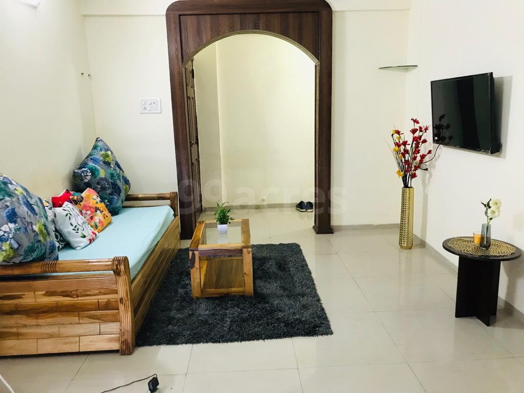 3 BHK + Extra Room 1620 Sq.Ft. Apartment in Goel Ganga Carnation