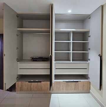 Furnished Amenities in 3 BHK Apartment at ASBL Spire, Kokapet – for Rent