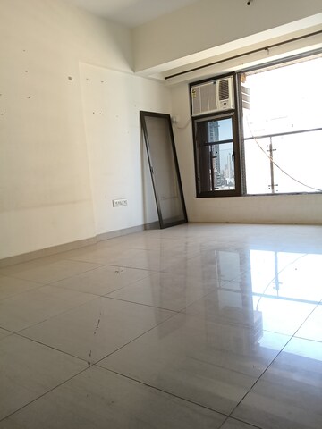 Bedroom in 3 BHK Apartment at Aristo Pearl Residency, Prabhadevi – for Rent