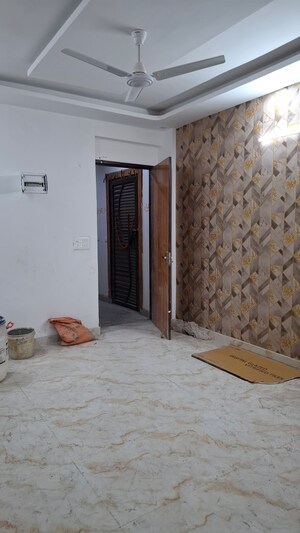 Room in 2 BHK Builder Floor at Knowledge Park V Greater Noida – for Sale