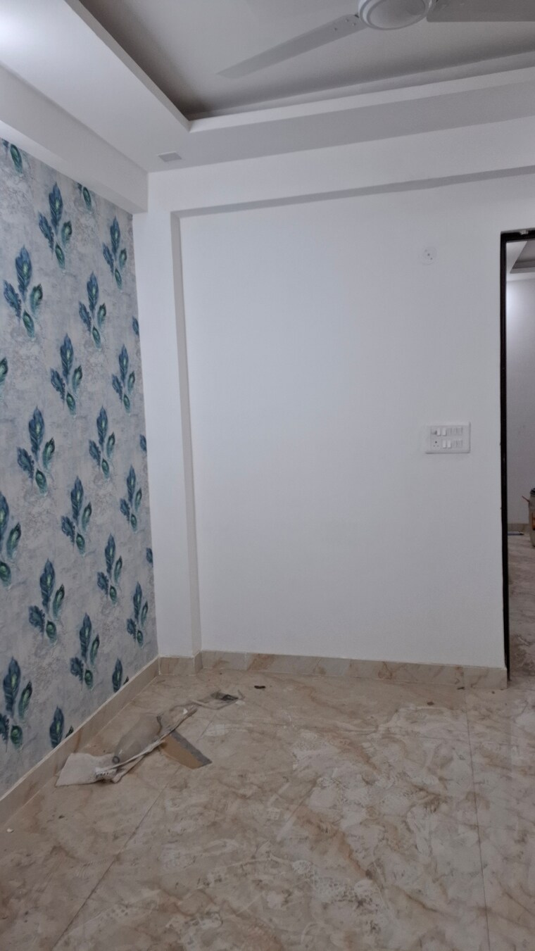 Room, knowledge park v greater noida 2 Bedroom 980 Sq.Ft. Builder Floor In Knowledge Park V Greater Noida Greater Noida 8588832