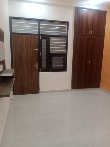 Room in 2.5 BHK Independent House at Sodala – for Sale