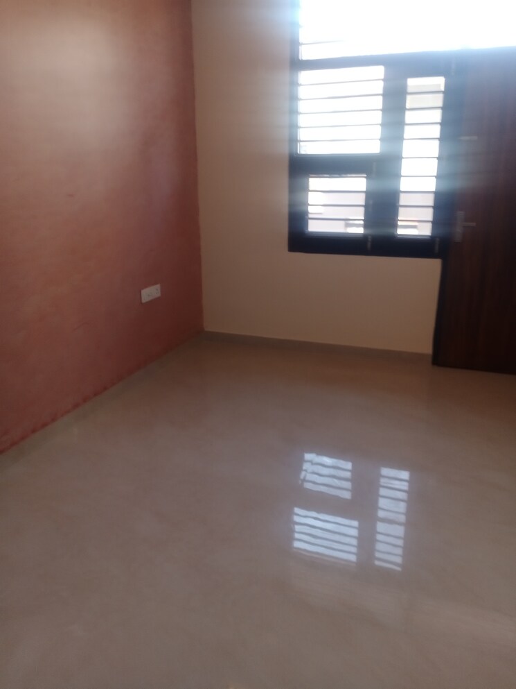 Room, sodala 2.5 Bedroom 105 Sq.Yd. Independent House In Sodala Jaipur 8588841