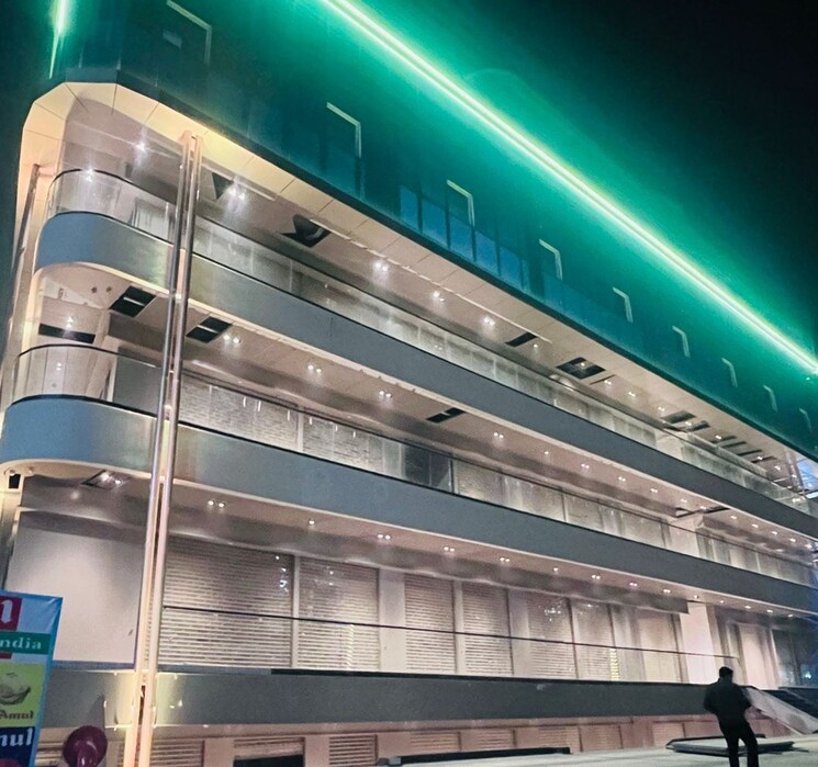 Exterior View, karyan-square Commercial Shop 341 Sq.Ft. In Wave City Ghaziabad 8588804