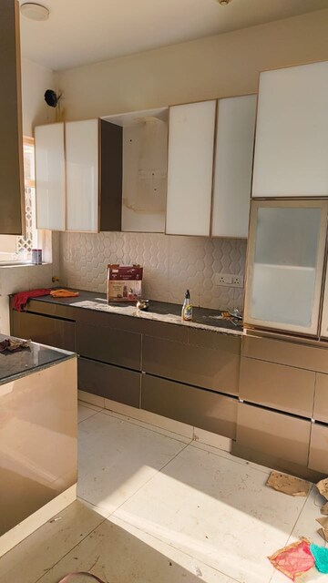 Kitchen in 2.5 BHK Apartment at AIG Park Avenue, Sector 4 Greater Noida – for Sale
