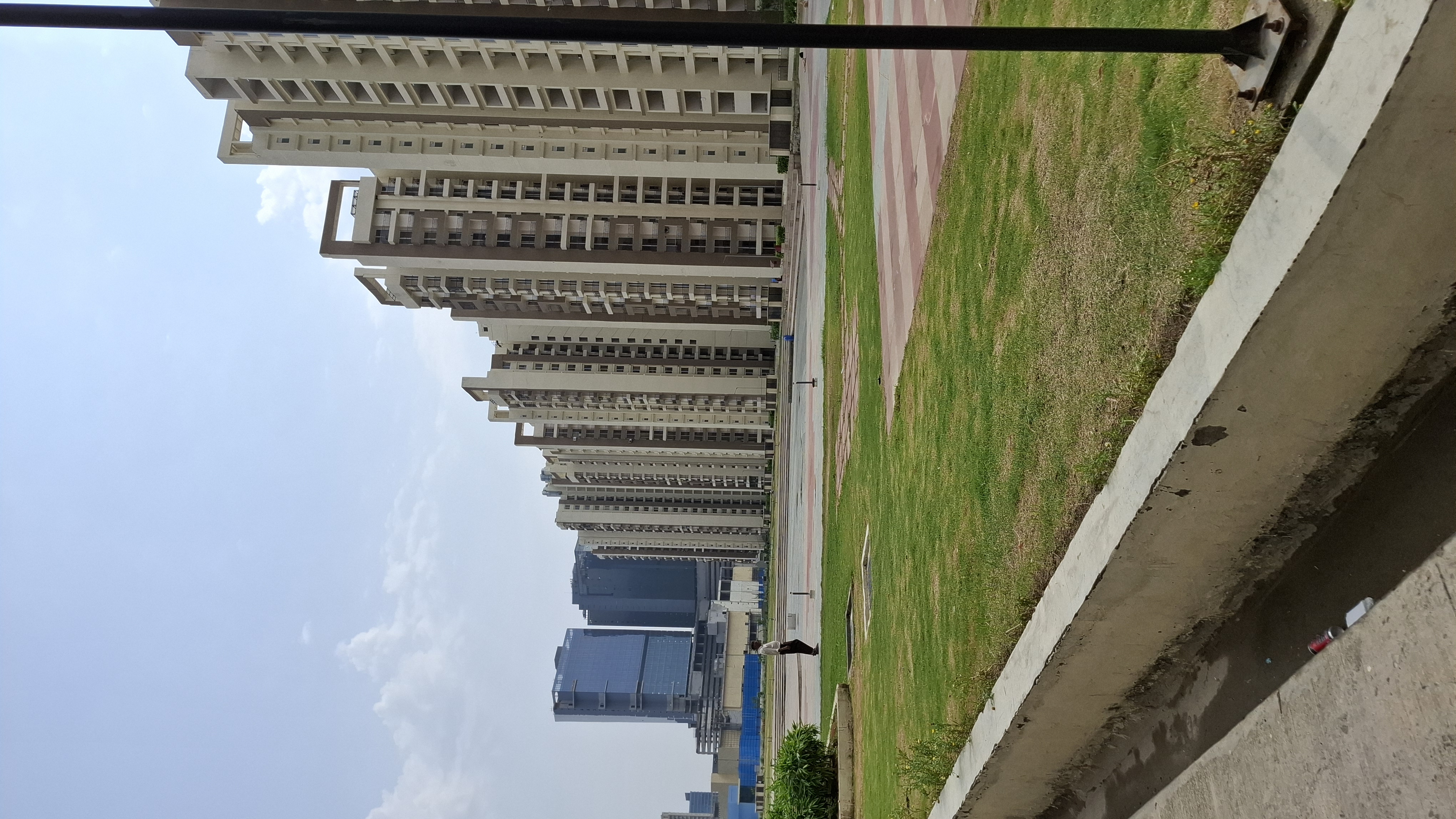 3 BHK Apartment For Sale in Amrapali Golf Homes