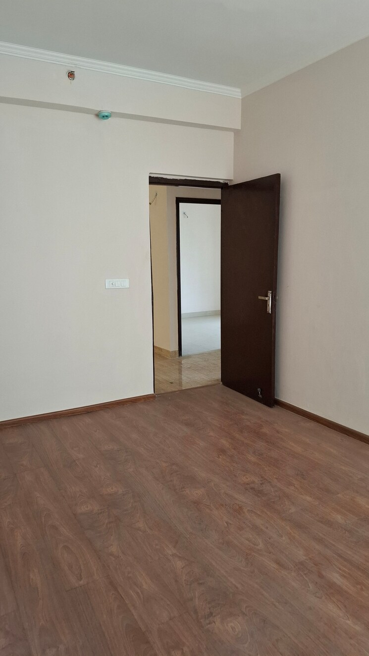 undefined, amrapali-golf-homes 3 Bedroom 1595 Sq.Ft. Apartment In Sector 4 Greater Noida Greater Noida 8588877