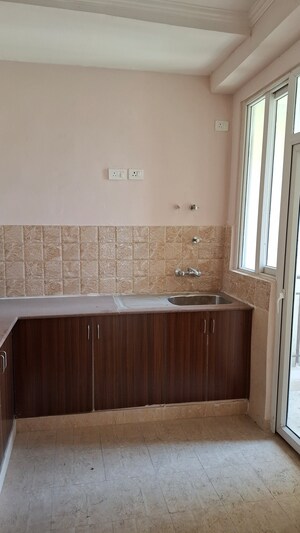 Building Lobby in 3 BHK Apartment at Amrapali Golf Homes, Sector 4 Greater Noida – for Sale