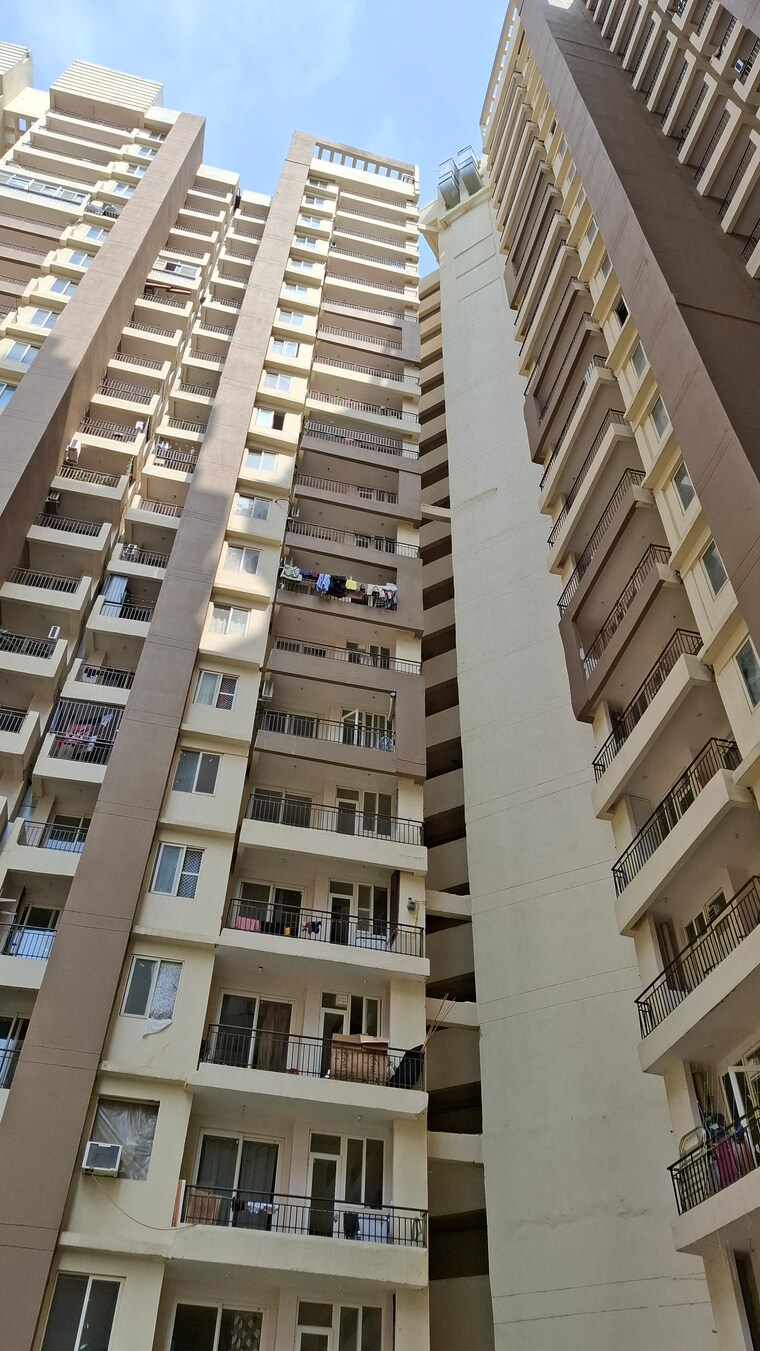 Exterior View, amrapali-golf-homes 3 Bedroom 1595 Sq.Ft. Apartment In Sector 4 Greater Noida Greater Noida 8588877
