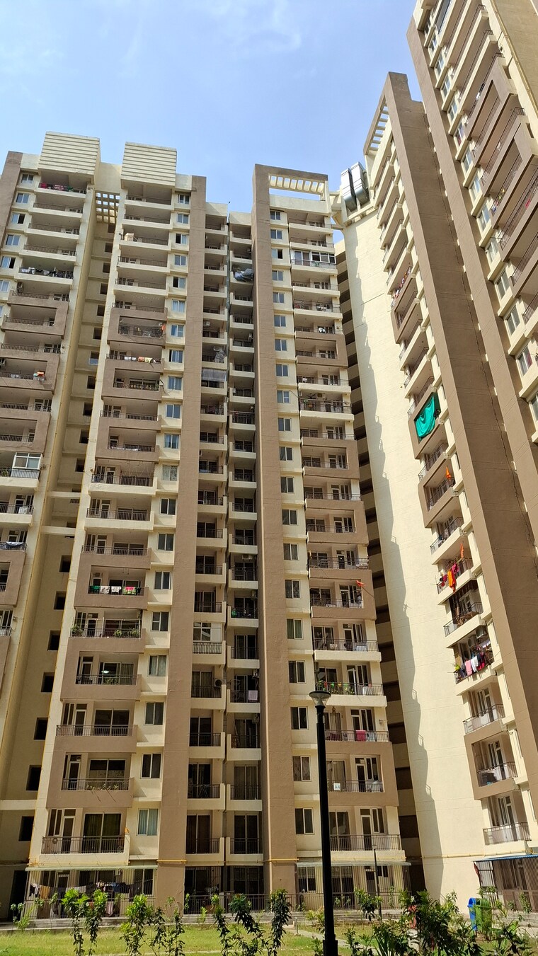 Exterior View, amrapali-golf-homes 3 Bedroom 1595 Sq.Ft. Apartment In Sector 4 Greater Noida Greater Noida 8588877