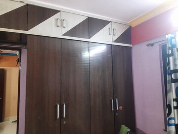 Furnished Amenities in 2.5 BHK Apartment at Vijay Residency, Mundhwa – for Rent