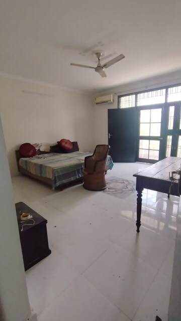 4 BHK Independent House For Rent in Sector 46