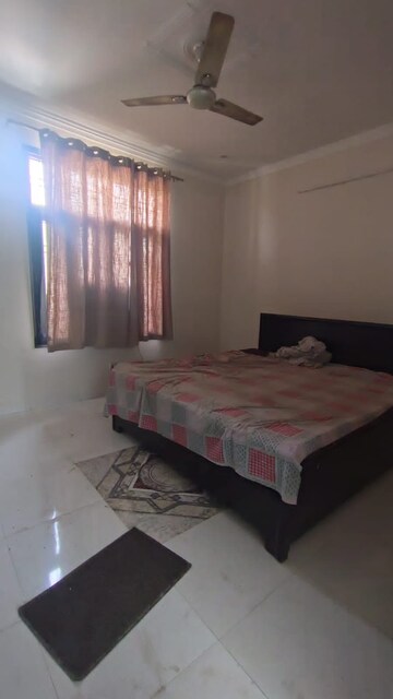 Bedroom in 4 BHK Independent House at Sector 46 – for Rent