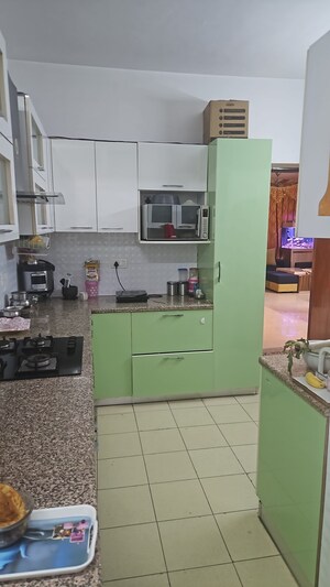 Kitchen in 4 BHK Builder Floor at Ardee Platinum Independent Floors, Sector 52 – for Sale