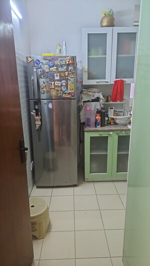 Building Lobby in 4 BHK Builder Floor at Ardee Platinum Independent Floors, Sector 52 – for Sale