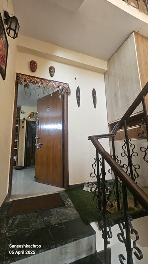 Gym in 4 BHK Builder Floor at Ardee Platinum Independent Floors, Sector 52 – for Sale