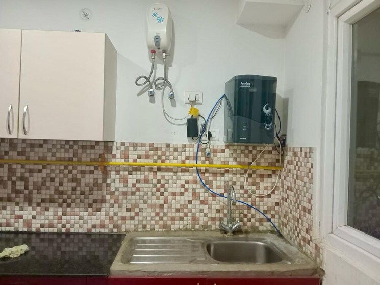 Kitchen, hazratganj 3 Bedroom 1500 Sq.Ft. Apartment In Hazratganj Lucknow 8589075