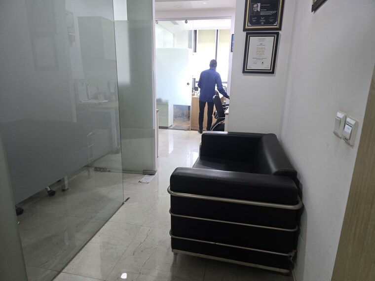 Floor Plan, spaze-platinum-tower Commercial Office Space 551 Sq.Ft. In Sector 47 Gurgaon 8589063