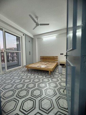 Bedroom in 2 BHK Builder Floor at Chattarpur – for Rent