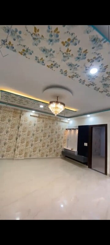 Living Room in 3 BHK Builder Floor at Chhaproli Khadar – for Sale