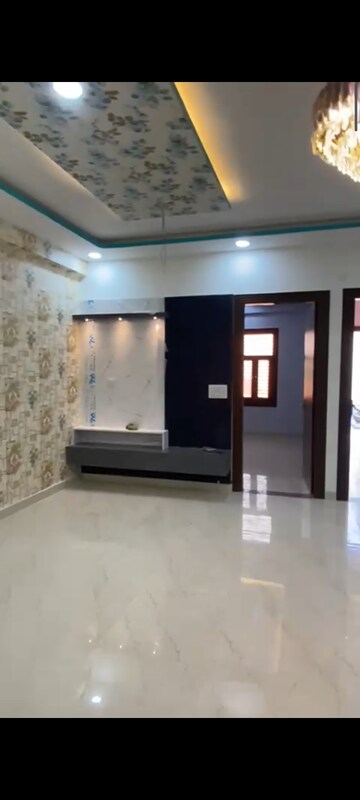 3 BHK Builder Floor For Sale in Chhaproli Khadar