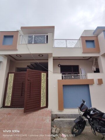 2 BHK Independent House For Sale in Jankipuram Extension