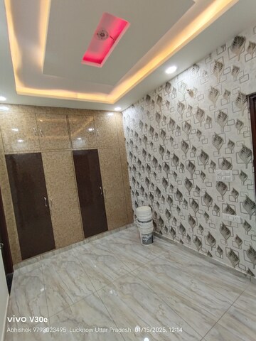 Bedroom in 2 BHK Independent House at Jankipuram Extension – for Sale