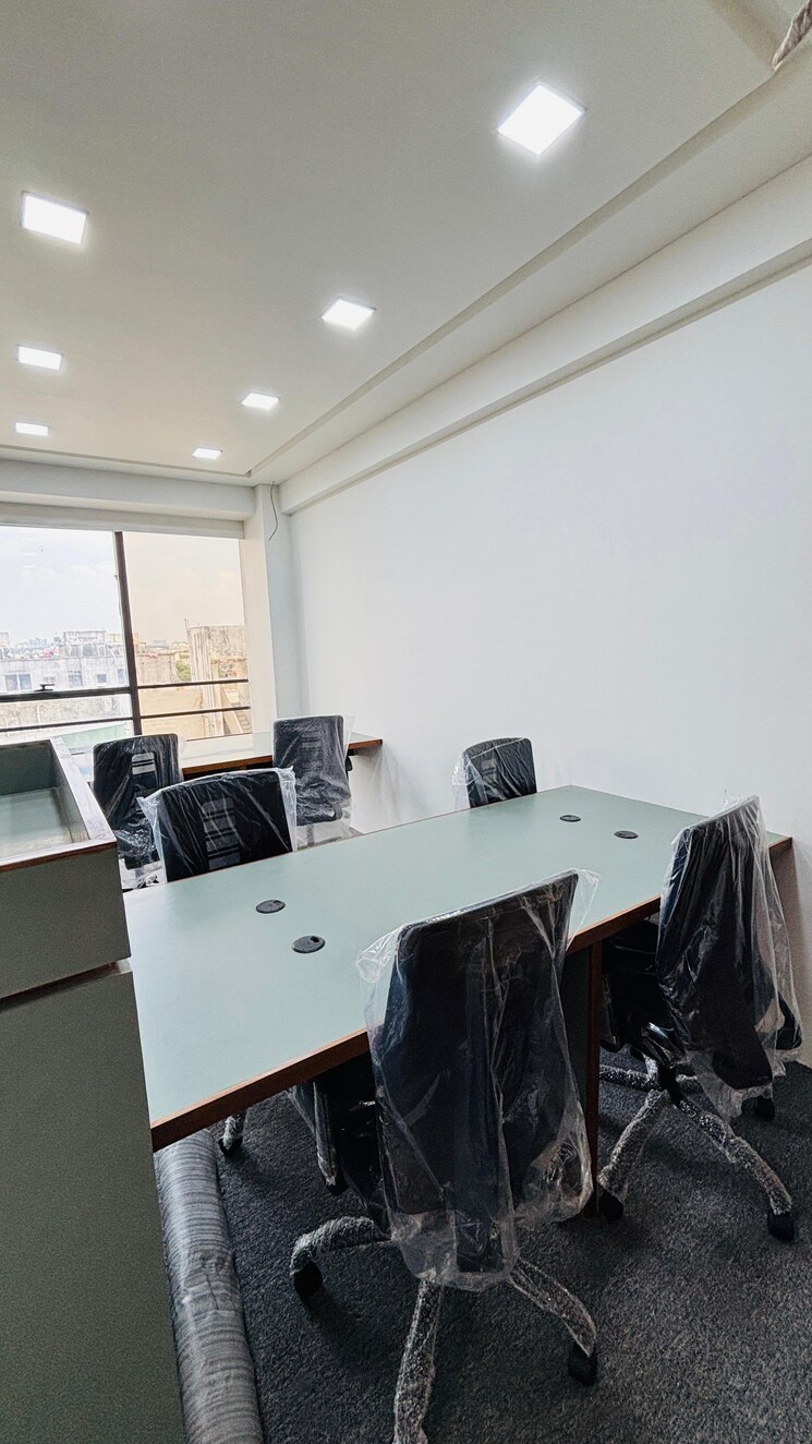 Team Area, prahlad nagar Commercial Office Space 1058 Sq.Ft. In Prahlad Nagar Ahmedabad 8589243