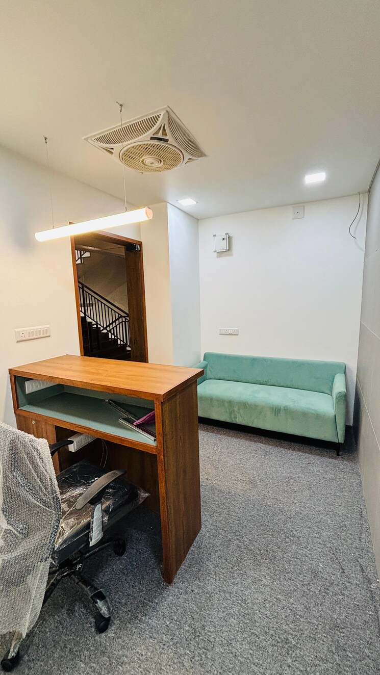 Common Area, prahlad nagar Commercial Office Space 1058 Sq.Ft. In Prahlad Nagar Ahmedabad 8589243