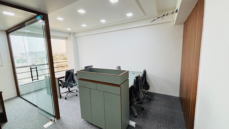 Team Area, prahlad nagar Commercial Office Space 1058 Sq.Ft. In Prahlad Nagar Ahmedabad 8589243