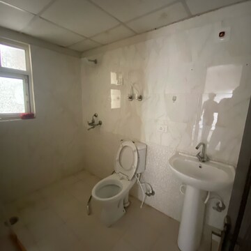 Bathroom in 3 BHK Apartment at Gardenia Golf City, Noida Central – for Rent