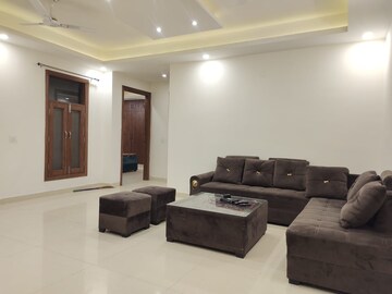 Living Room in 3 BHK Apartment at Saket – for Rent