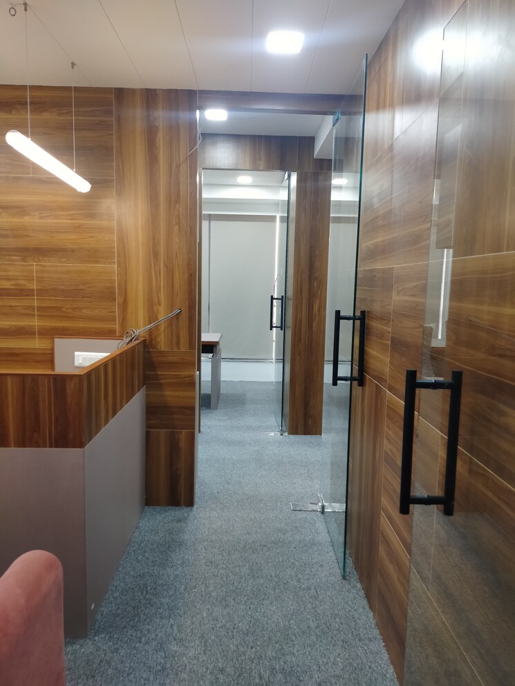 Team Area, prahlad nagar Commercial Office Space 1050 Sq.Ft. In Prahlad Nagar Ahmedabad 8589349