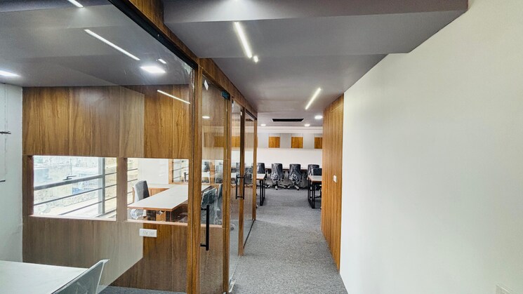 Team Area, prahlad nagar Commercial Office Space 1620 Sq.Ft. In Prahlad Nagar Ahmedabad 8589386
