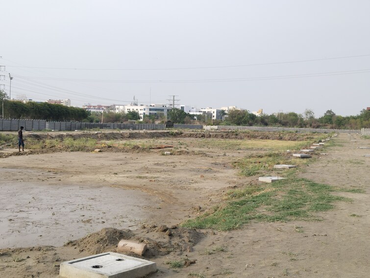 Cover Image, knowledge park 3 greater noida  100 Sq.Yd. Plot In Knowledge Park 3 Greater Noida Greater Noida 8589492