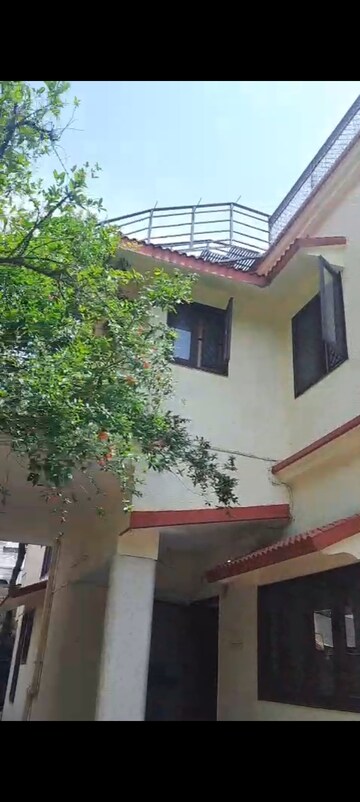 4 BHK Independent House – Exterior View View at Dehradun Cantt - for Rent